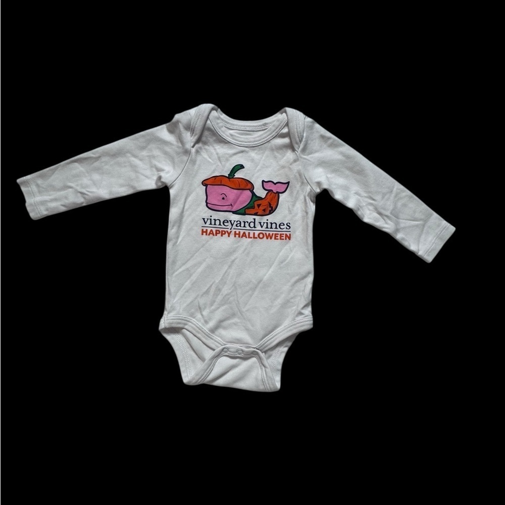 Vineyard Vines Baby pumpkin Bodysuit k256
